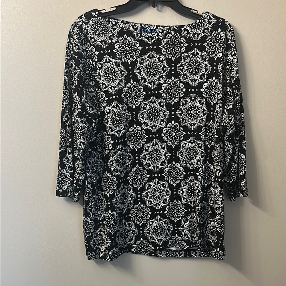 Croft & Barrow Black and White Fitted 3/4 Sleeve Blouse